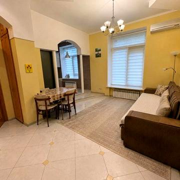 Продаж  3-кімнатної квартири в центрі Сум