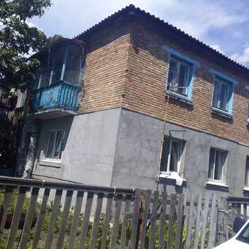 Клавдієво-Тарасове - продам 3 кімнатну квартиру під капремонт недорого !