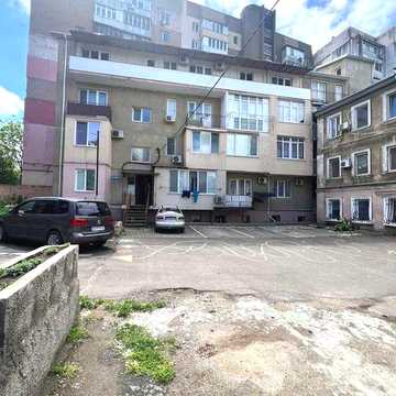 Продам смарт квартиру на вул.Середній
