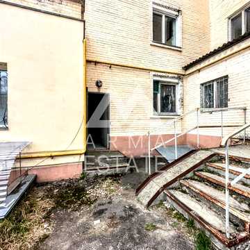 Продаж квартира, офіс , магазин 70м Юрівка, вул Шевченка 3-А