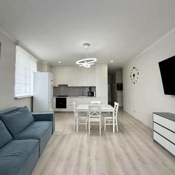 Євро 3-кімнатна квартира з ремонтом | 84,6 м² | Газове опалення | 2 балкони