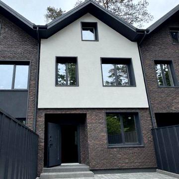 Новий таунхаус 85+35 м² | Газ | власне паркомісце | Вид на дуби