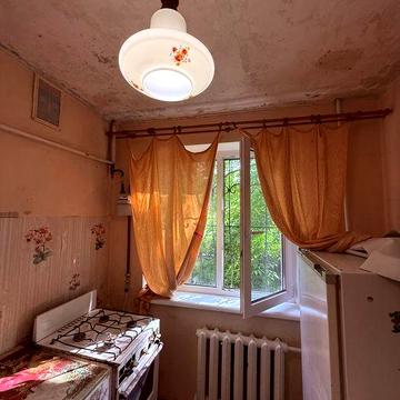 ТРК Украина, Широнинцев 14б продаю 1 к квартиру