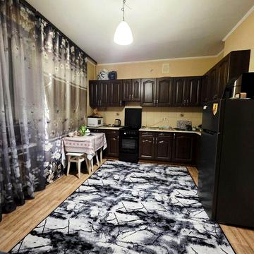 Продам 1к.квартиру м.Обухів р-н Сосновая.