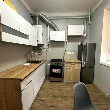 Двокімнатна з ремонтом, 1 високий поверх, є газ! 2%