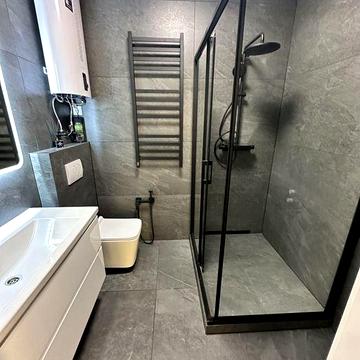 Продам 2 кімн. Квартиру в Обухові , вул Каштанова 26г.