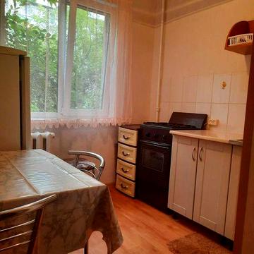 Сдам 1 ком квартиру Героев Крут. Парк. ГАЗ.Свободна.
