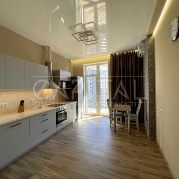 Оренда 1-кімнатної / ЖК Cardinal / Печерськ / Тютюнника 28-А / 50 м² / панорамний вид / 13 поверх / паркінг / генератор