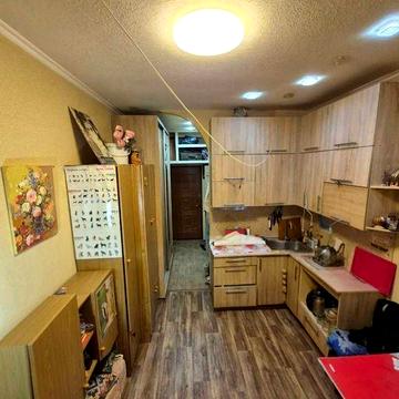Продам  1комнатную кв-ру с ремонтом. Рядом с рынком хтз