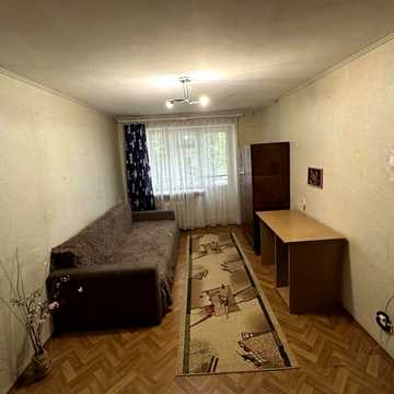 1-кімнатна квартира 31 м2 на 2 поверсі біля парку М. Твена, Черемушки