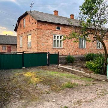 Будинок в селі Зубків,19км до Шептицького