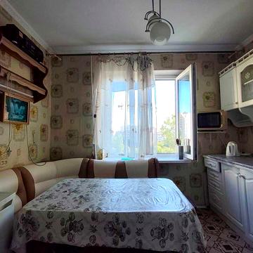 Здам 1 кімн. Королева/ринок Південний