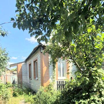 В продаже дом, приватизированный участок -12 соток