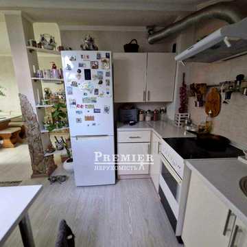 До продажу 2 кімн. квартира 85.7 кв.м.