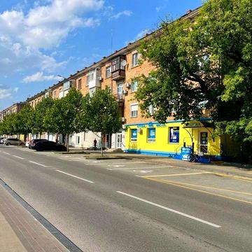 Продаж великої 2-кімнатної квартири в Центрі міста по вул. Реміснича