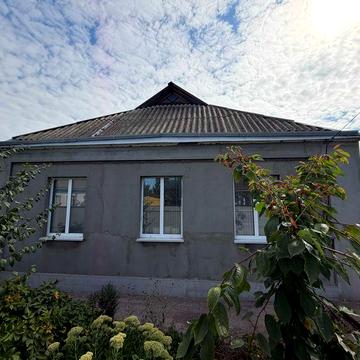 Затишний будинок в місті Яготин 84 м2