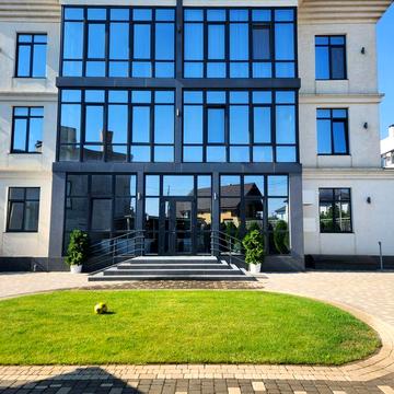 Продам 1-ю квартиру в малоквартирном доме. Кристал Хаус ЖК Кристал Хаус