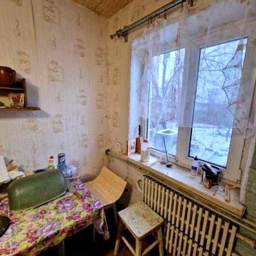 Продам 2-х кімнатну квартиру на Залютино.