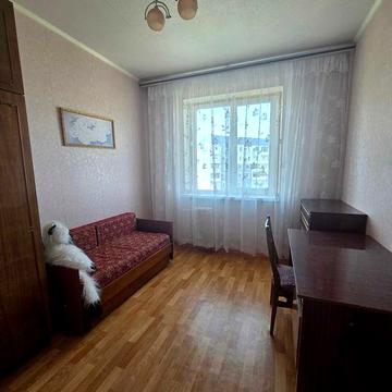 Продаж 3 к. кв. /кімнати окремі/, вул. Курузова, Бабурка.