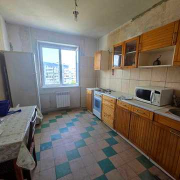 Продаж 3 к. кв. /кімнати окремі/, вул. Курузова, Бабурка.