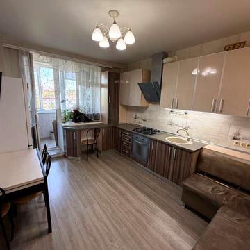 Продаж 1к квартири на Виставці. Забудовник Рауш. g