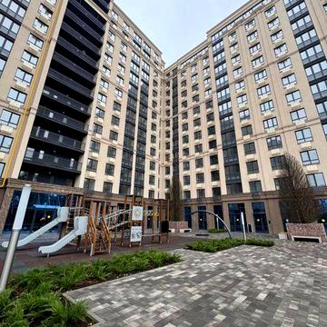 Однокімнатна квартира в топовому ЖК бізнес класу. Кухня 21м2. Центр