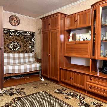 1 к кв 2 й поверх цегляний будинон