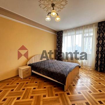 Продаж 3-кімнатної квартири по вул. Черкаській