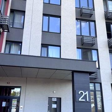 Продаж 1 квартири, ЖК «Варшавський Плюс вул. Всеволода Змеєнка, 21 ЖК Варшавський плюс