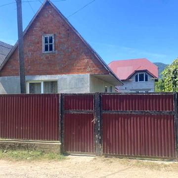 Продається будинок у с. Іза
