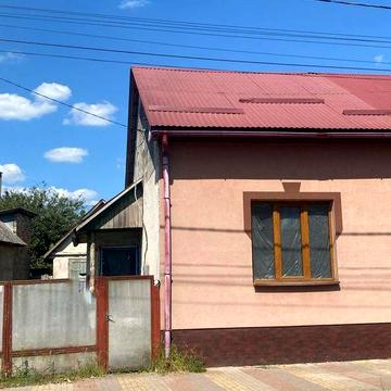 Продаж будинку у м. Хуст