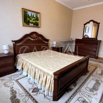 ЖК «Хвиля» Продаж 4-кімнатної квартири 200 м² Печерськ Преміальний ремонт
