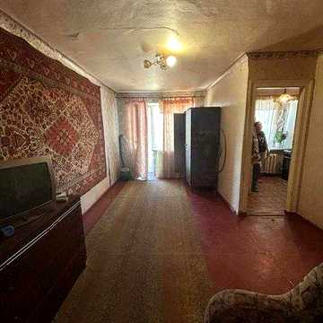 В продажу 1 к. квартира в теплому цегляному будинку