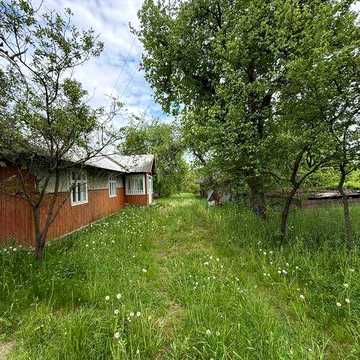 Недорого продається будинок в с. Вікторів