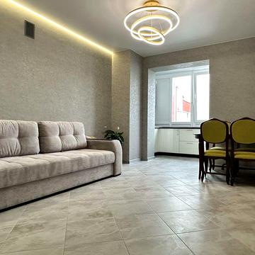 Оренда 2 кім. квартири, вул. Зелена, 800$