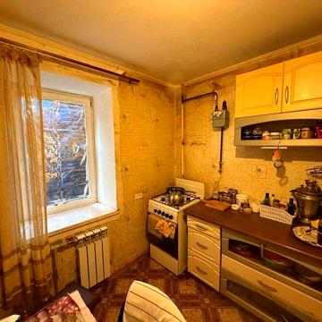 В оренду 2-кімнатна квартира по вул. Заливна