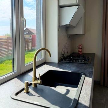 Продаж, Таун, Ремонт, меблі, 80 м2| 3,5 сот| ГАЗ, Гостомель