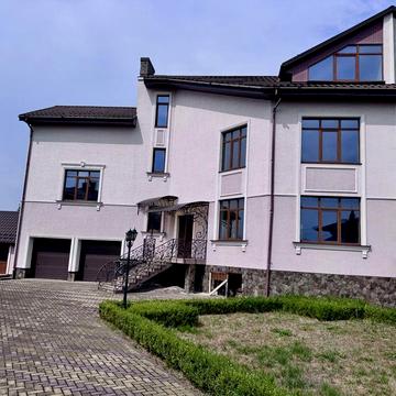 Продаж великого і надійного будинку