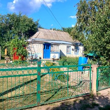Продаю будинок с. Студенець