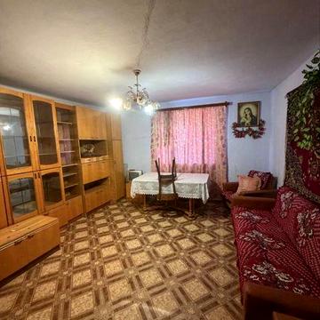 Продам два дома на одном участке на Толбухина
