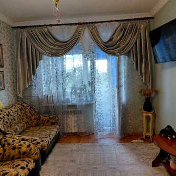 Продам 2-кім квартиру Центр
