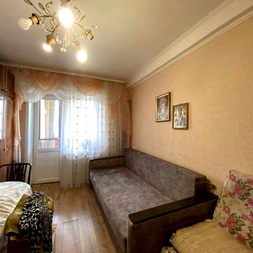 Затишна 1 кімнатна квартира на Героїв Дніпра 15, Оболонь