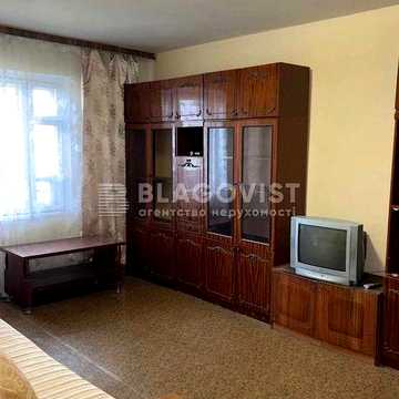 Продаж 3х кімнатної квартири проспект Миколи Бажана 5 е Газ  метро Харківська Харківський масив метро Харківська Дарницький район