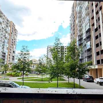 Продається 1 кім.квартира з ремонтом.Госпрограми! вул. Заболотного 148 В,2 секція ЖК Кришталеві джерела
