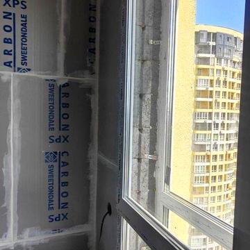 Продається 3-к квартира з частковим ремонтом Київ, ЖК «Медовий»,