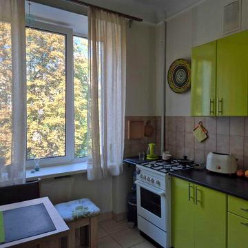 Продаж 2 кімн.,Печерськ,ст.м."Кловська",Печерський узвіз 18.Без комісії!