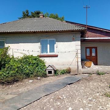 Продається будинок в селі Озерна