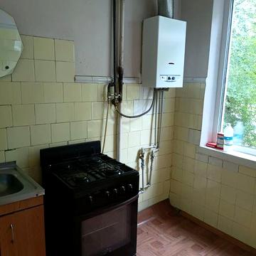 2 кімнатна , вул. Тероборони буд 2 , 2 поверх, 47м, ТОРГ!