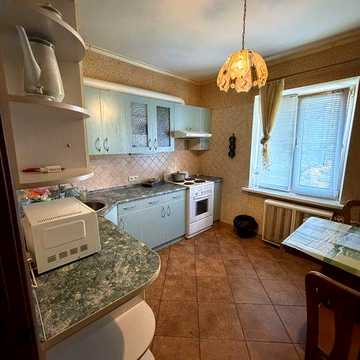 Продаж квартири на Радунській, 3