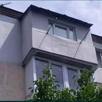 Двокімнатна  повноцінна квартира з гаражем